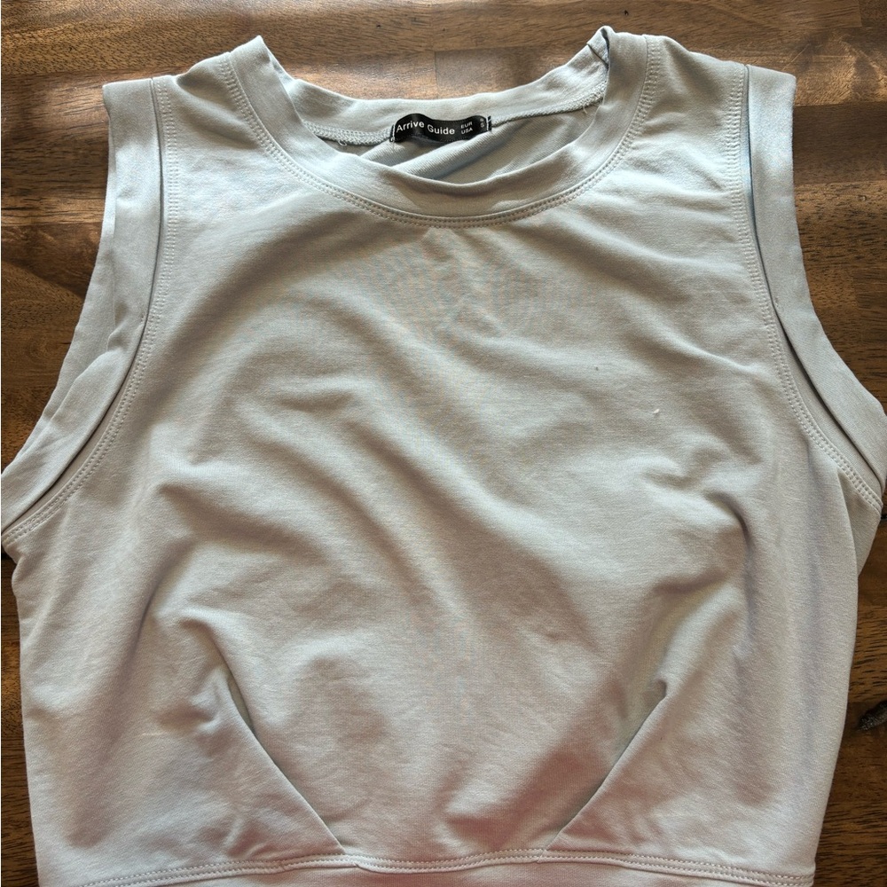 Light Blue/grey Sleeveless Activewear Top